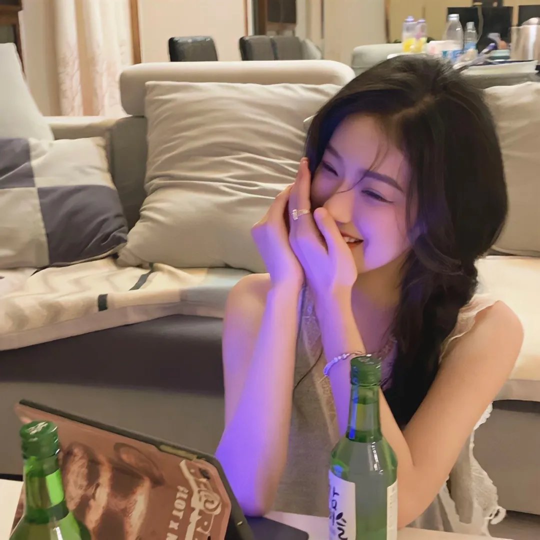 妓女。演员。皮条客